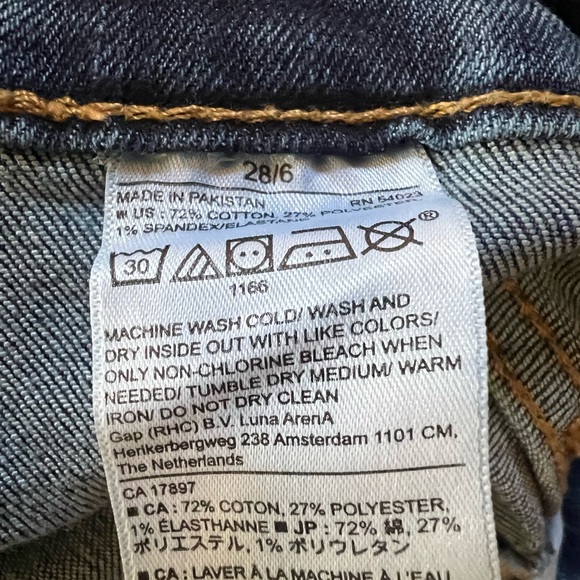 Banana Republic Women’s Relaxed Flare Jeans size 6 - Picture 5 of 7